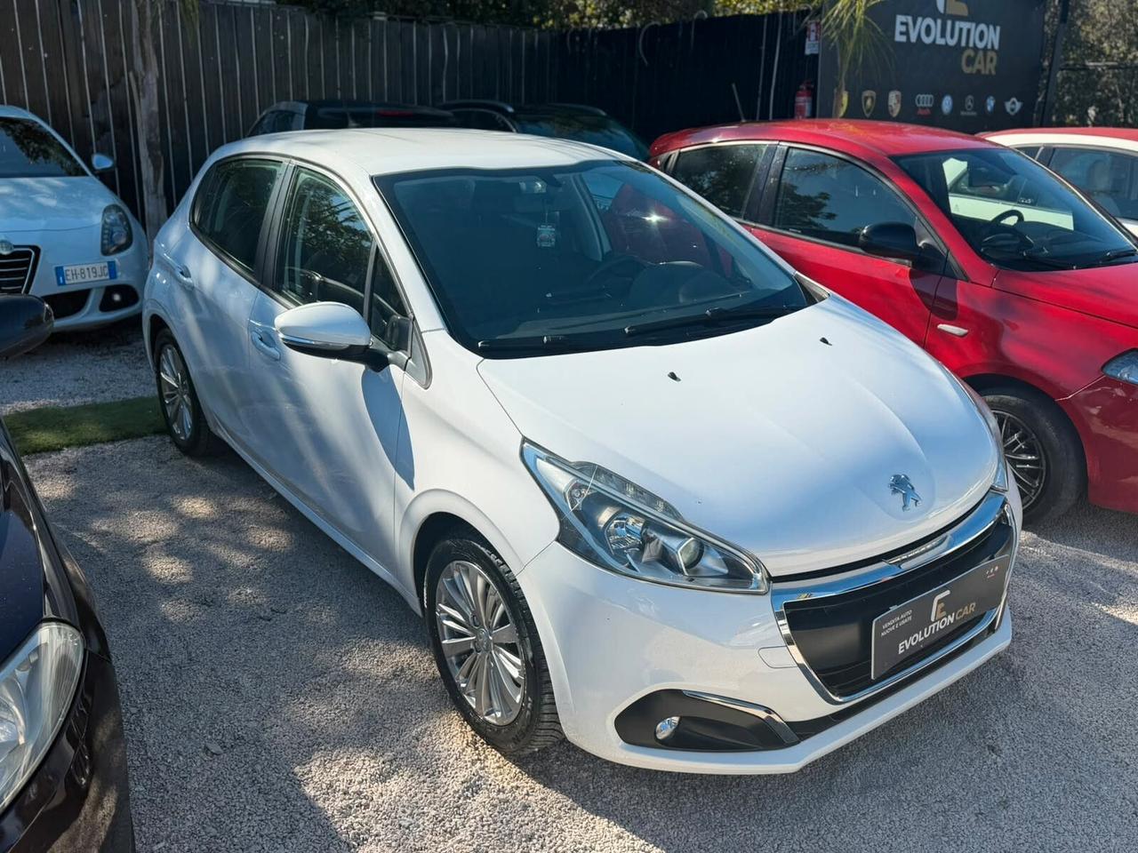 Peugeot 208 1.2 Benzina 2018