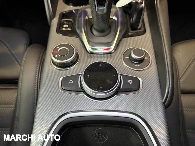 ALFA ROMEO Giulia 2.2 Turbodiesel 210 CV AT8 AWD Q4 Veloce