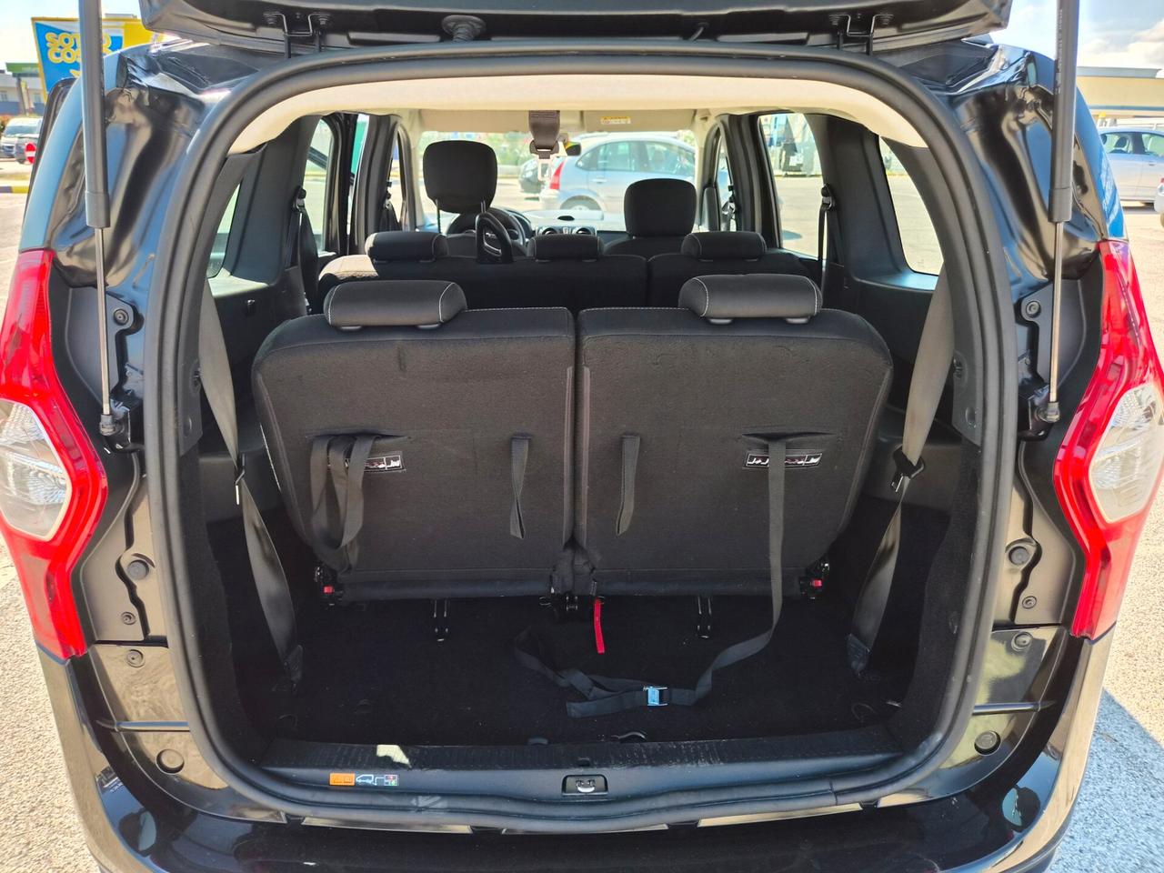 Dacia Lodgy 1.5 Blue dCi 8V 95CV 7 posti Essential