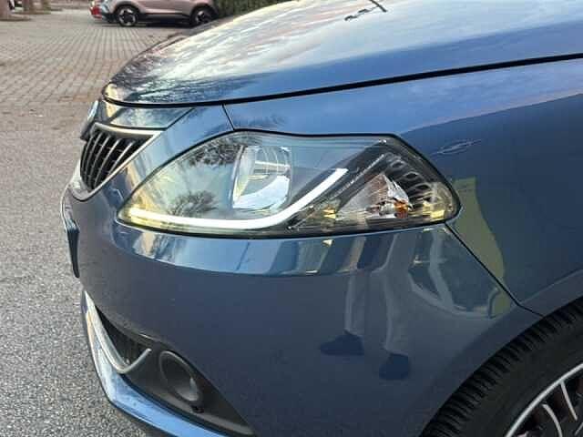 Lancia Ypsilon 1.0 FireFly 5 porte S&S Hybrid Ecochic Gold