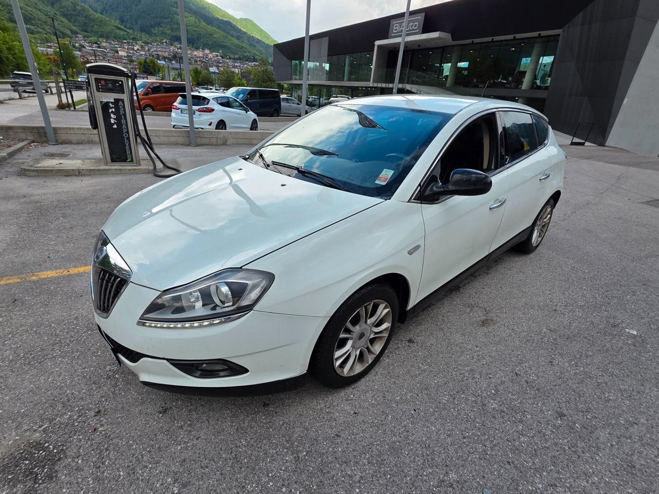 Lancia Delta 1.6 MJT anno 2011 228.000km