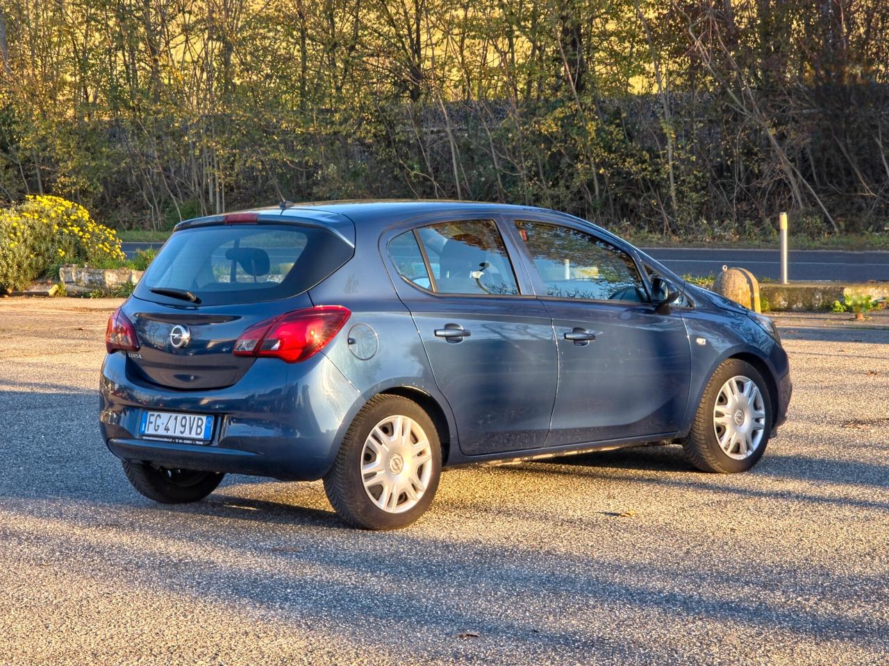 Opel Corsa 1.2 Coupé Innovation 2016-E6 Manuale NEO 5P