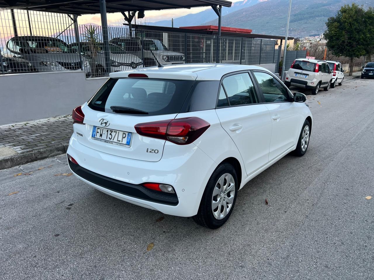 Hyundai i20 1.2 benzina 5p 2019 Advanced