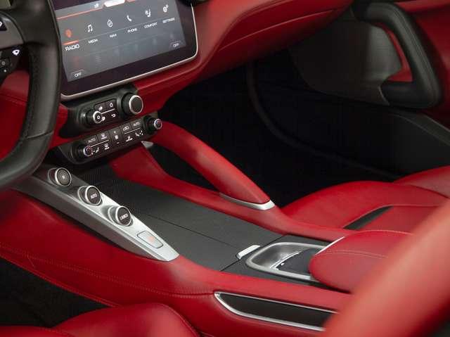 Ferrari GTC4 Lusso V12 - Tailor Made