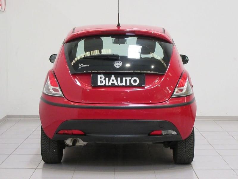 Lancia Ypsilon 1.2 69 CV 5 porte Elefantino