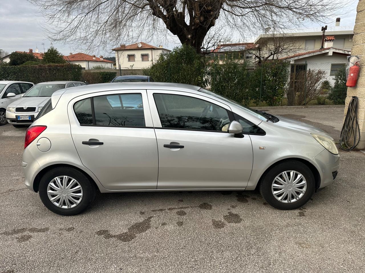 Opel Corsa 1.0 5p. Enjoy - 2008 - 88.000km Neopatentati