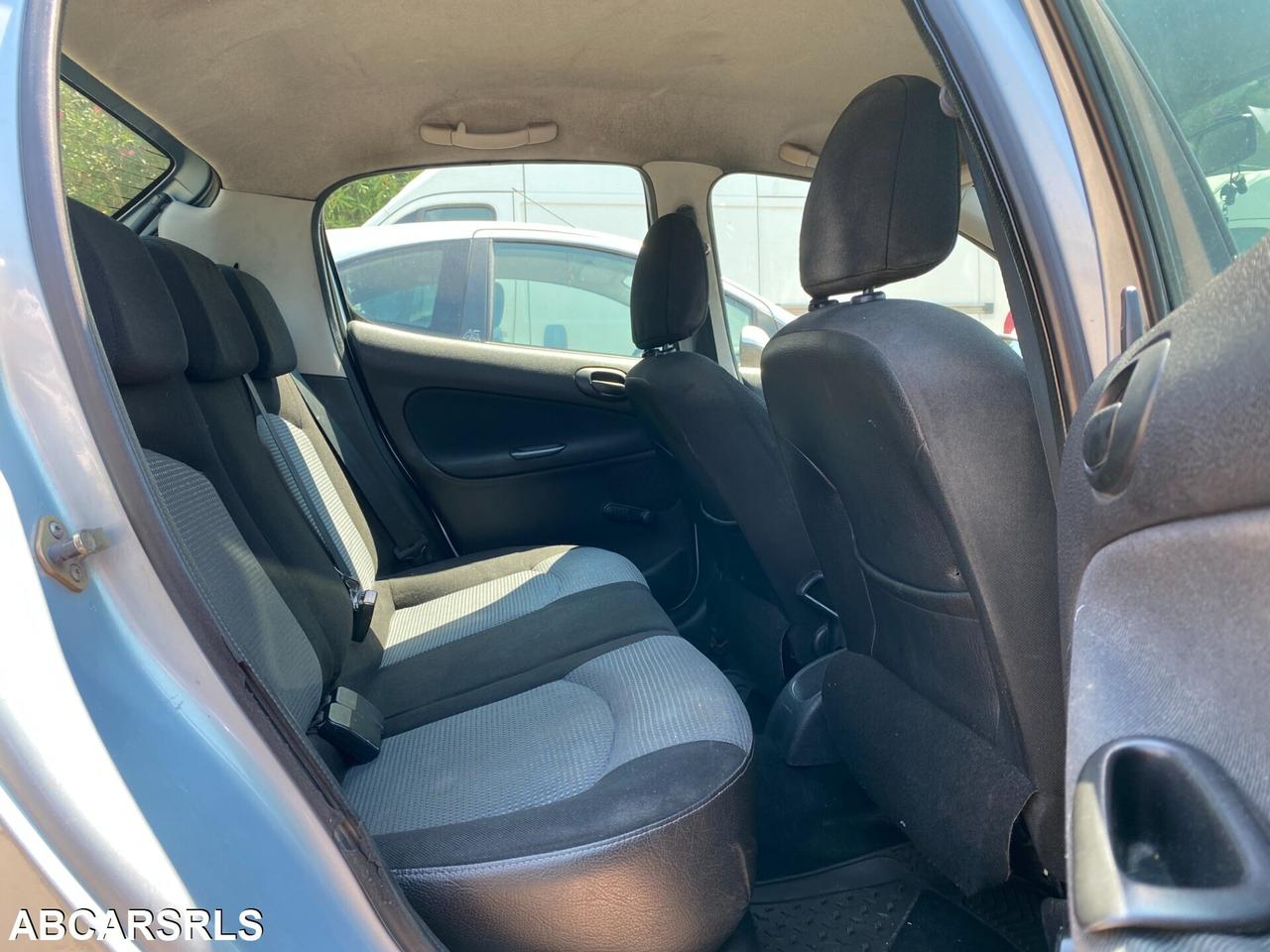 PEUGEOT - 206 - HDi 5p. - NEOPATENTATI - 1.300 EUR