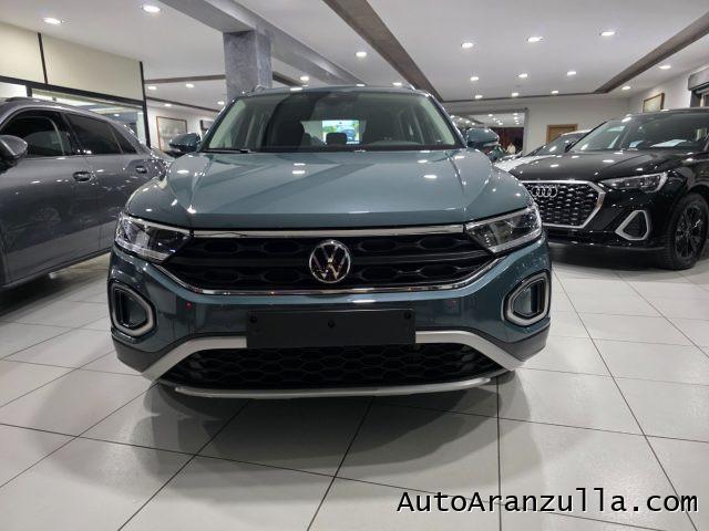 VOLKSWAGEN T-Roc 2.0 TDI SCR 150CV DSG Life Navi Fari IQ Led