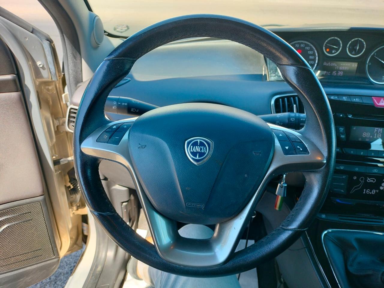 Lancia Ypsilon 1.3 MJT 16V 95 CV 5 porte S&S Platinum