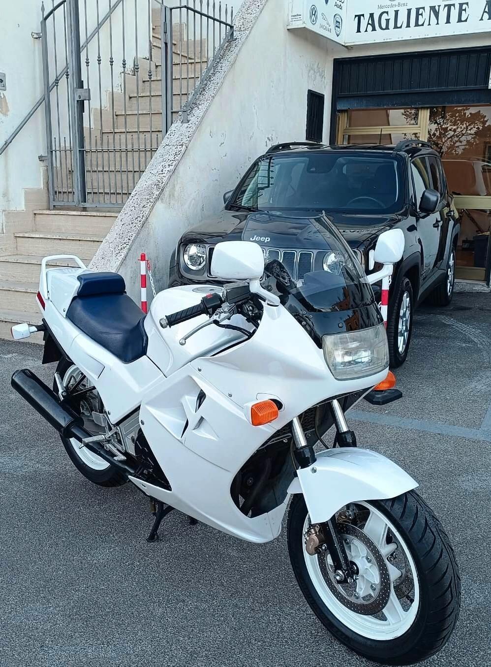 Honda VFR 750 R