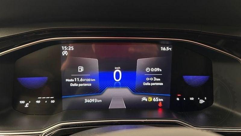 Volkswagen Polo 1.0 TSI R-Line TECH PACK|PARK ASSIT|F.MATRIX