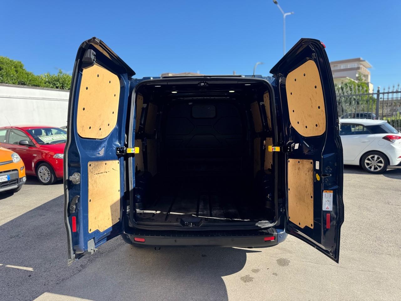 Ford Transit Custom 340 2.0 TDCi 170 . Furgone TITANIUM