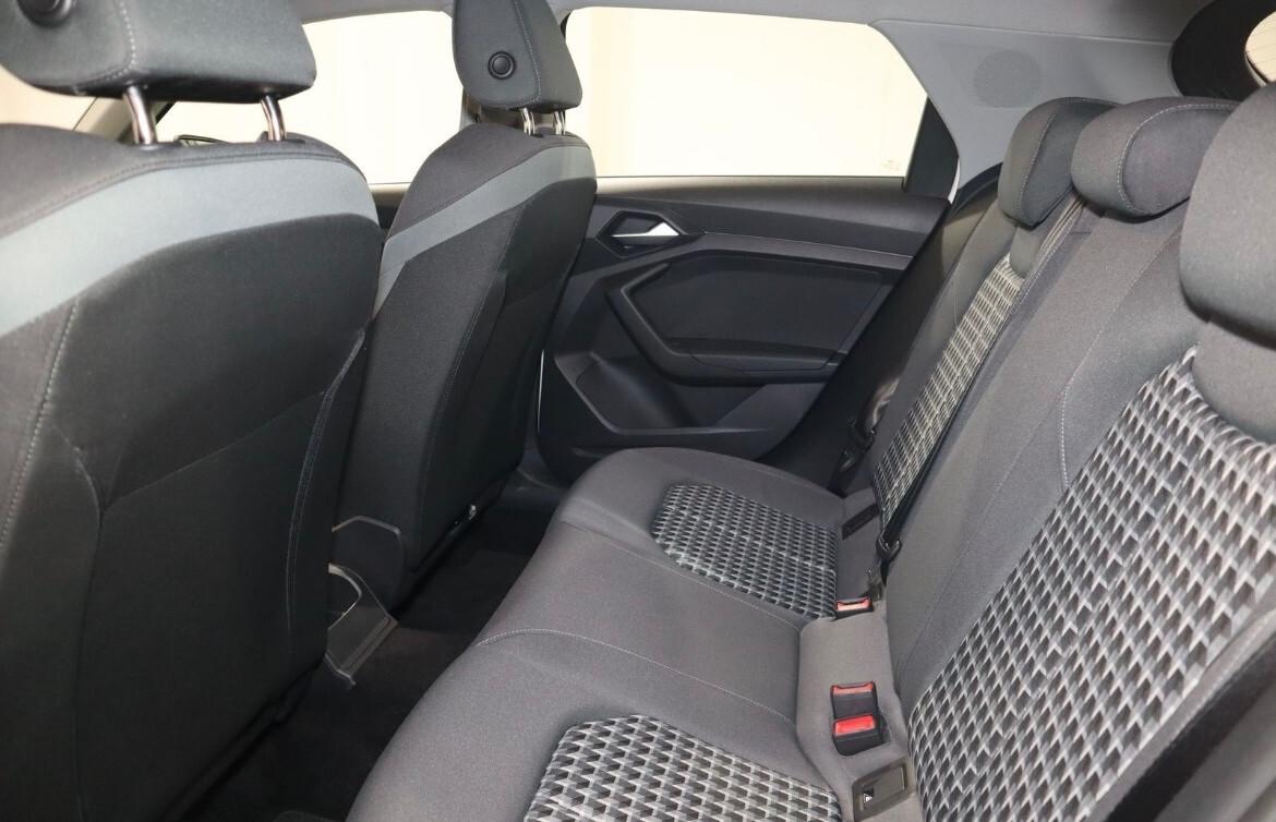 Audi A1 Sportback 40 TFSI S line 207 cv