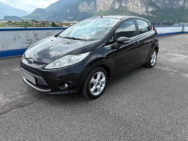 FORD Fiesta 1.4 TDCi 68CV 5 porte Titanium