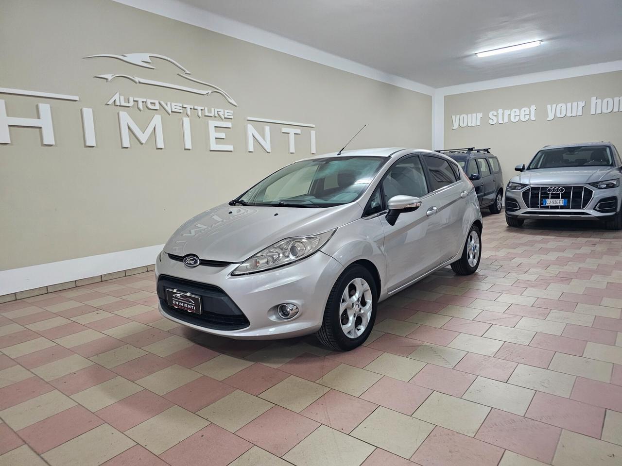 Ford Fiesta 1.2 82 CV 5 porte Titanium GPL