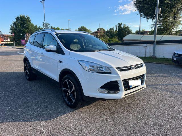 FORD Kuga 2.0 TDCI 150 CV S&S 4WD Powershift Titanium