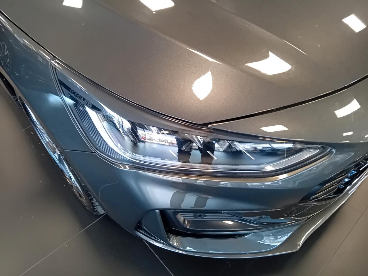 Ford Focus 1.0 EcoBoost Hybrid 125 CV SW ST-Line