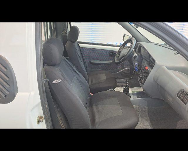 FIAT Strada 1.9d cab.corta