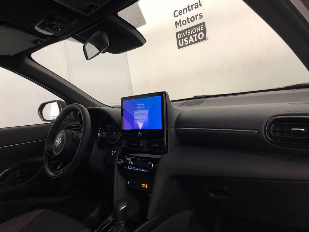 Toyota Yaris Cross 1.5 H Trend FWD e-CVT
