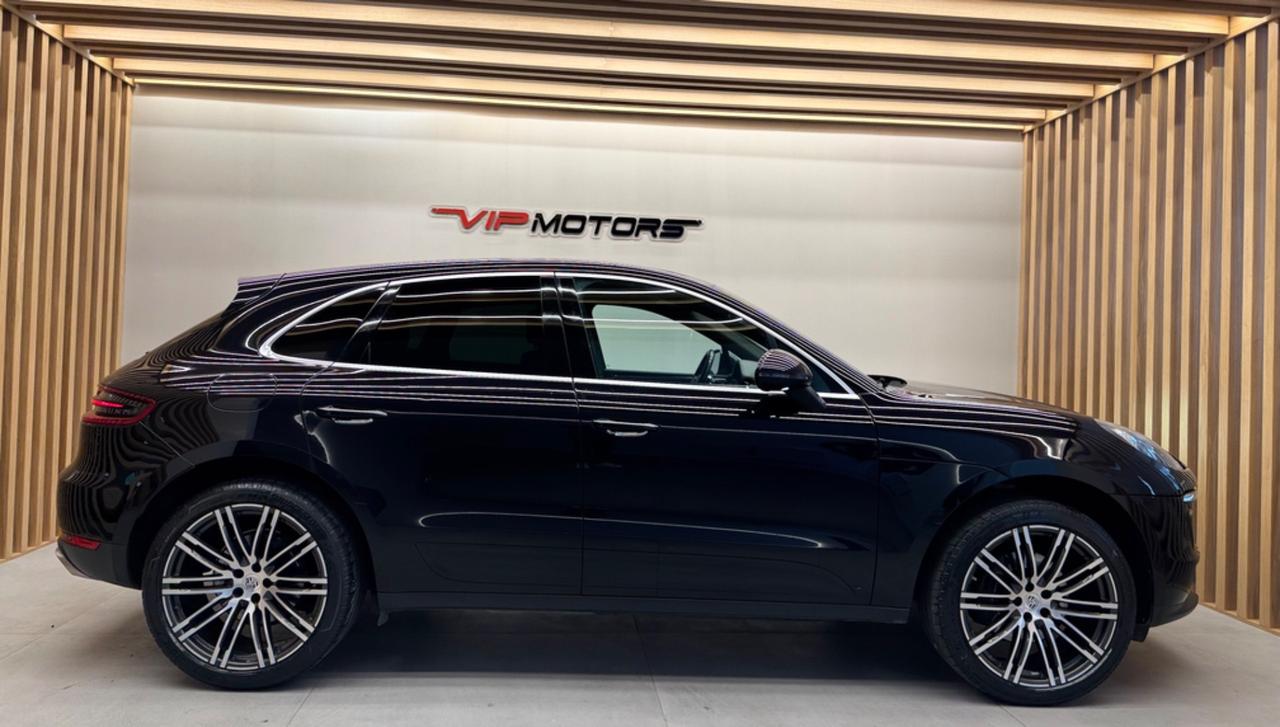 Porsche Macan 2.0 250 CV NO SUPERBOLLO FULL OPTIONALS GANCIOTRAINO PERMUTE