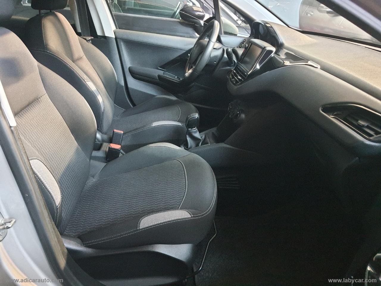 PEUGEOT 208 PureTech 82 5p. Access