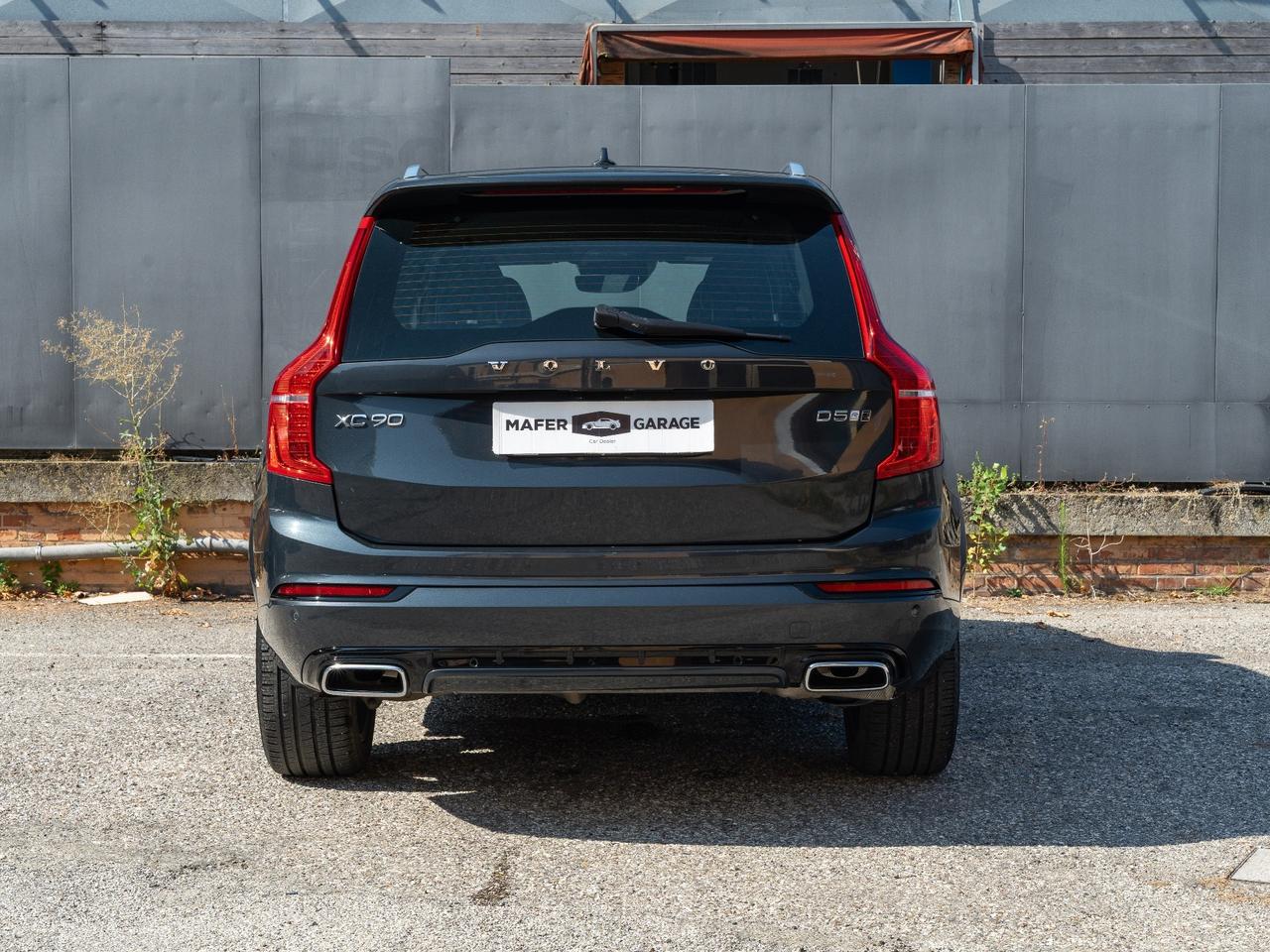 Volvo XC 90 XC90 D5 AWD Geartronic 7 posti R-design