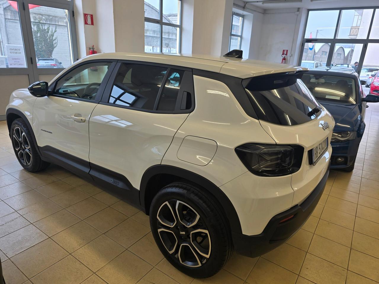 Jeep Avenger 1.2 Turbo 100 CV Summit optional