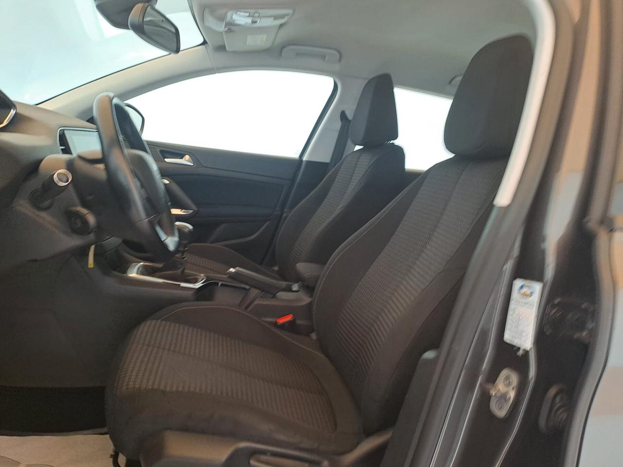 Peugeot 308 1.5 bluehdi Active *99.000*