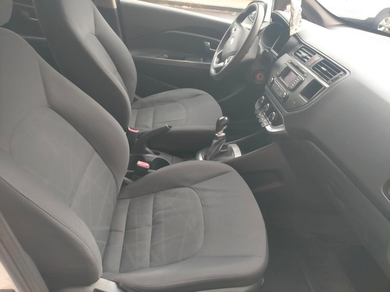 Kia Rio 1.1 CRDi WGT 5p. EX DISEL