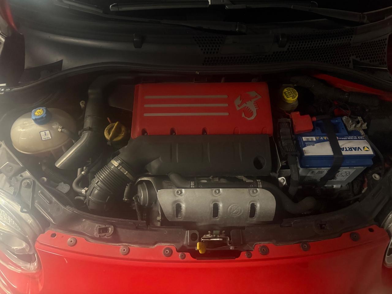 Abarth 595 C 1.4 Turbo T-Jet 145 CV