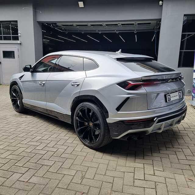 Lamborghini Urus 4.0