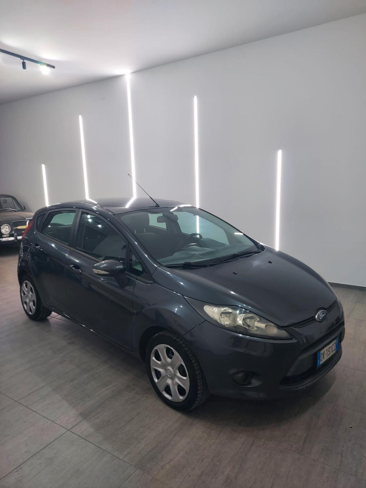 Ford Fiesta 1.2 82 CV 5 porte PLUS