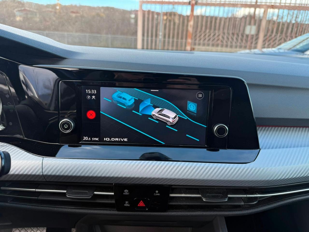 Volkswagen Golf 2.0 TDI -DSG- LUCI S-LED