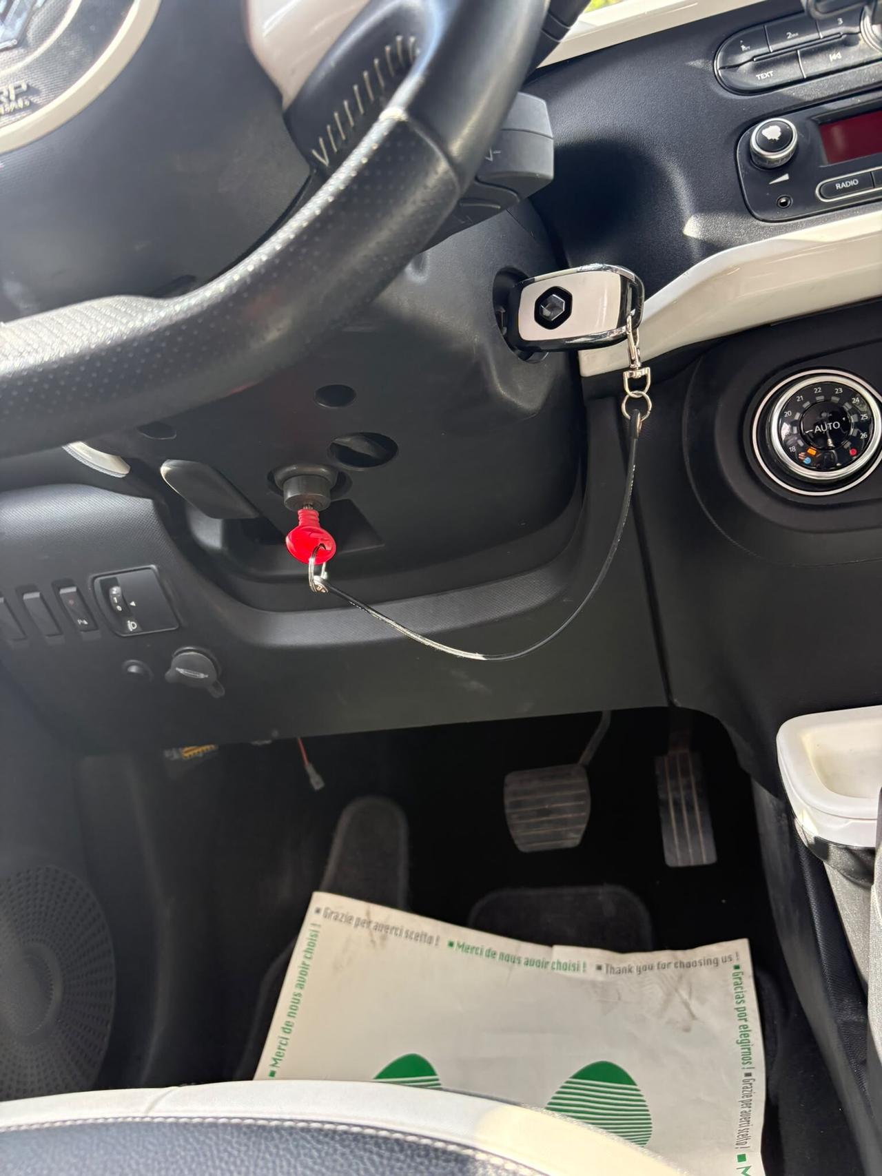 Renault Twingo 1.0 cambio automatico