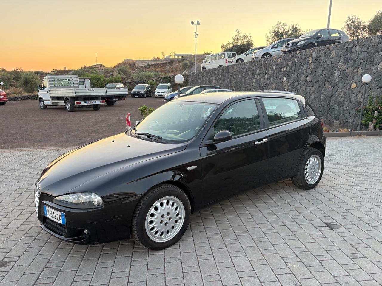 Alfa Romeo 147 1.9 JTD (120) 5 porte Progression