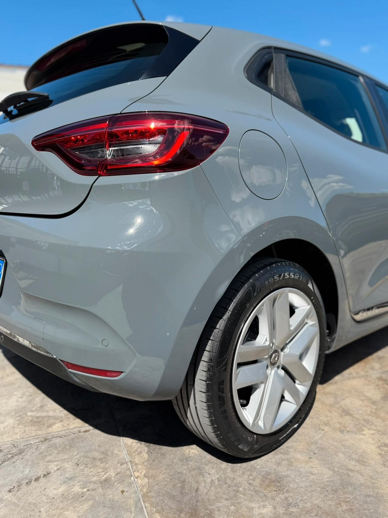 Renault Clio TCe 12V 100 CV GPL 5 porte Intens