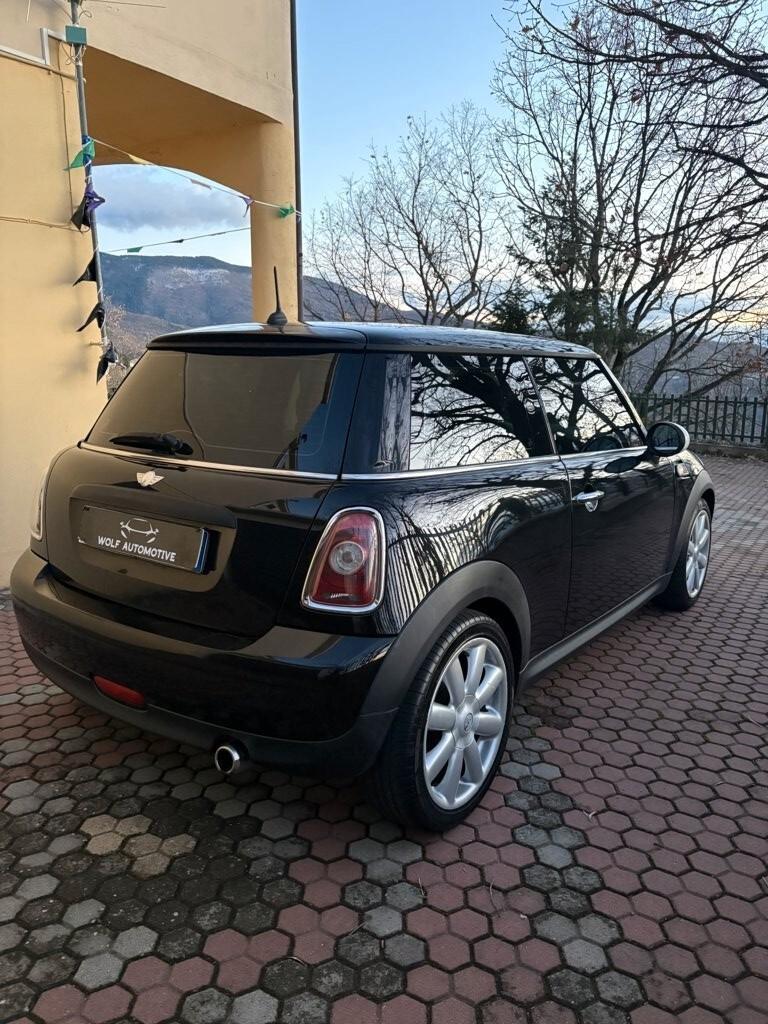 Mini 1.6 16V One D neopatentati