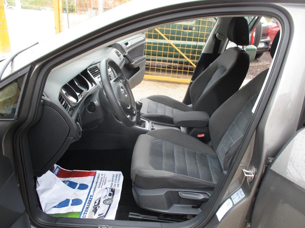 Volkswagen Golf 1.6 TDI 5p. Highline MOLTO BELLA 2014