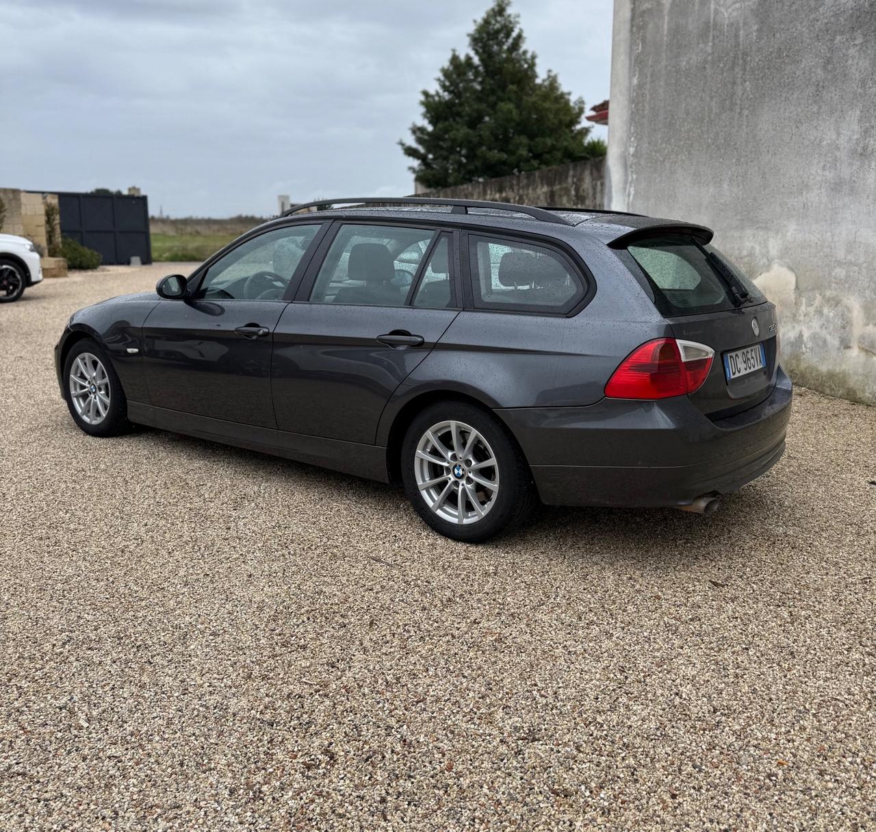 Bmw 320 320d cat Touring Attiva