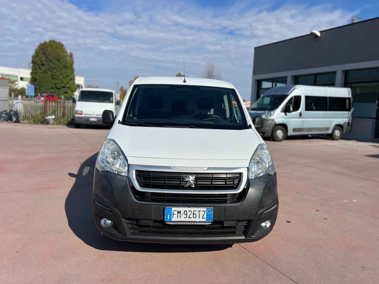 Peugeot Partner Tepee BlueHDi 100 Active