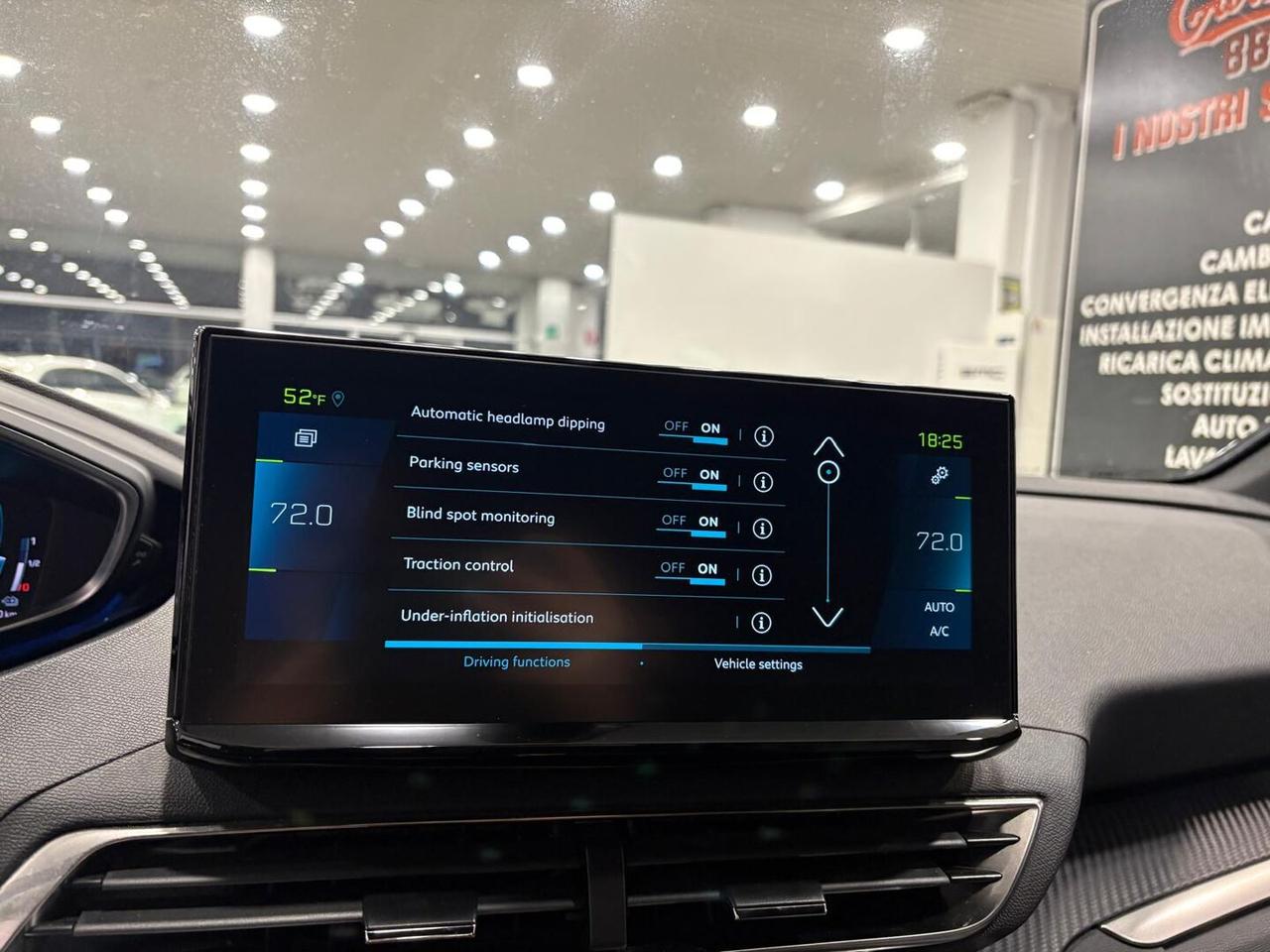 Peugeot 3008 II 1.6 hybrid phev Allure Pack 180cv e-eat8