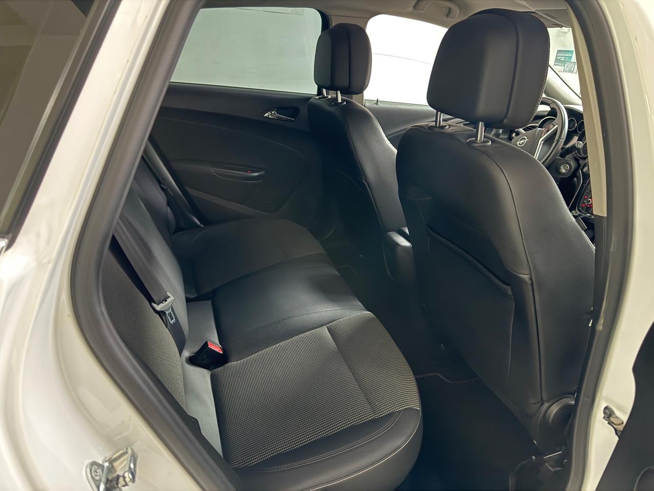 Opel Astra 1.6 CDTI EcoFLEX S&S 5 porte Cosmo