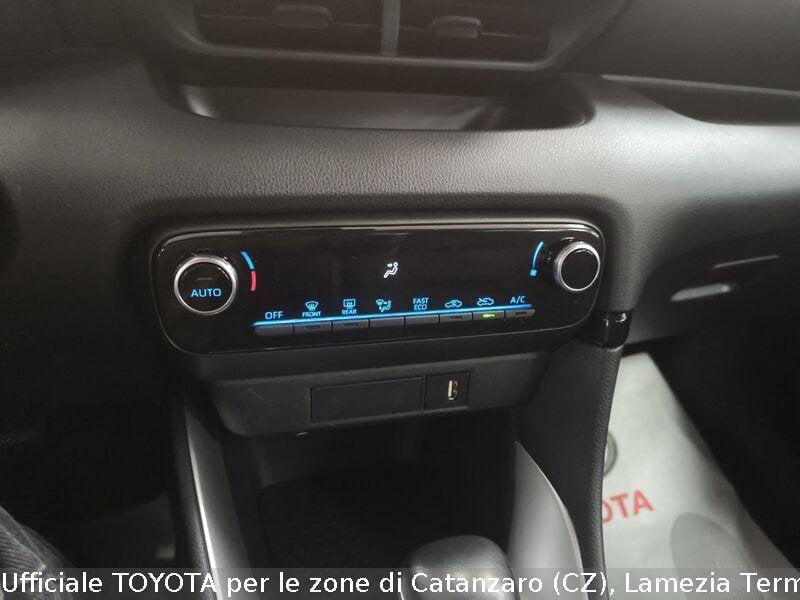 Toyota Yaris 1.5 Hybrid 5 porte Trend