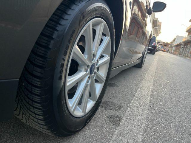 FORD C-Max 1.6 120CV GPL Titanium