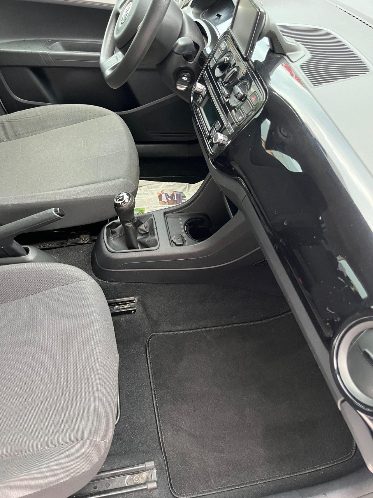 VOLKSWAGEN UP 5P 1000 A METANO A.F.F.A.R.E