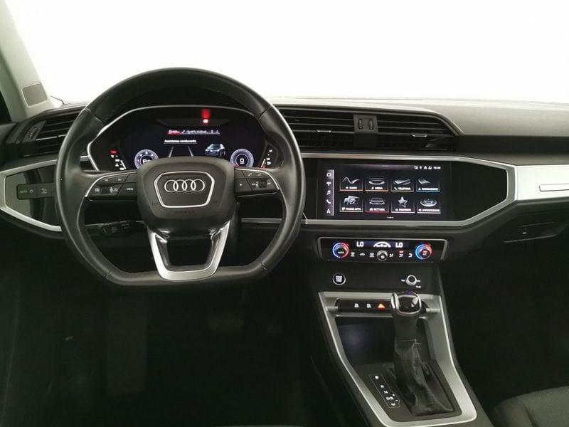Audi Q3 35 2.0 tdi Business Advanced s-tronic