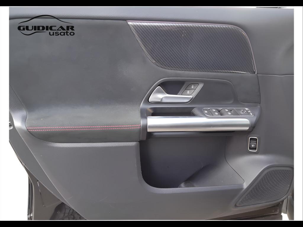 Mercedes-Benz GLA-H247 2020 - GLA 200 d Premium 4matic auto