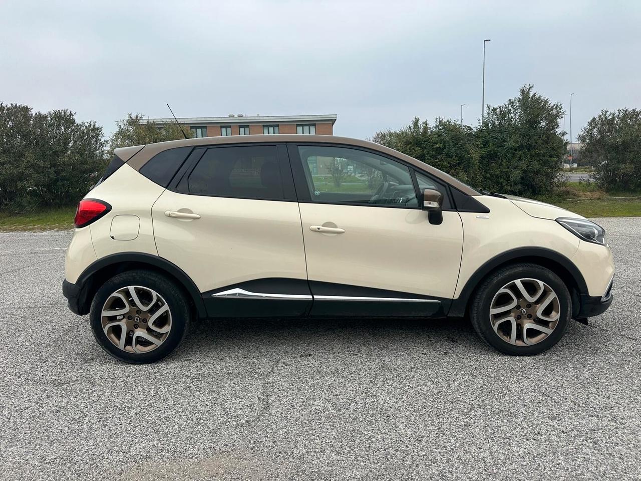 Renault Captur 1.5 dCi 8V 110 CV Start&Stop Iconic