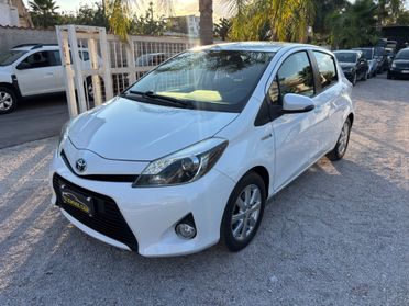 TOYOTA YARIS HYBRISD 1.5 75CV AUTOMATICA FULL OPT
