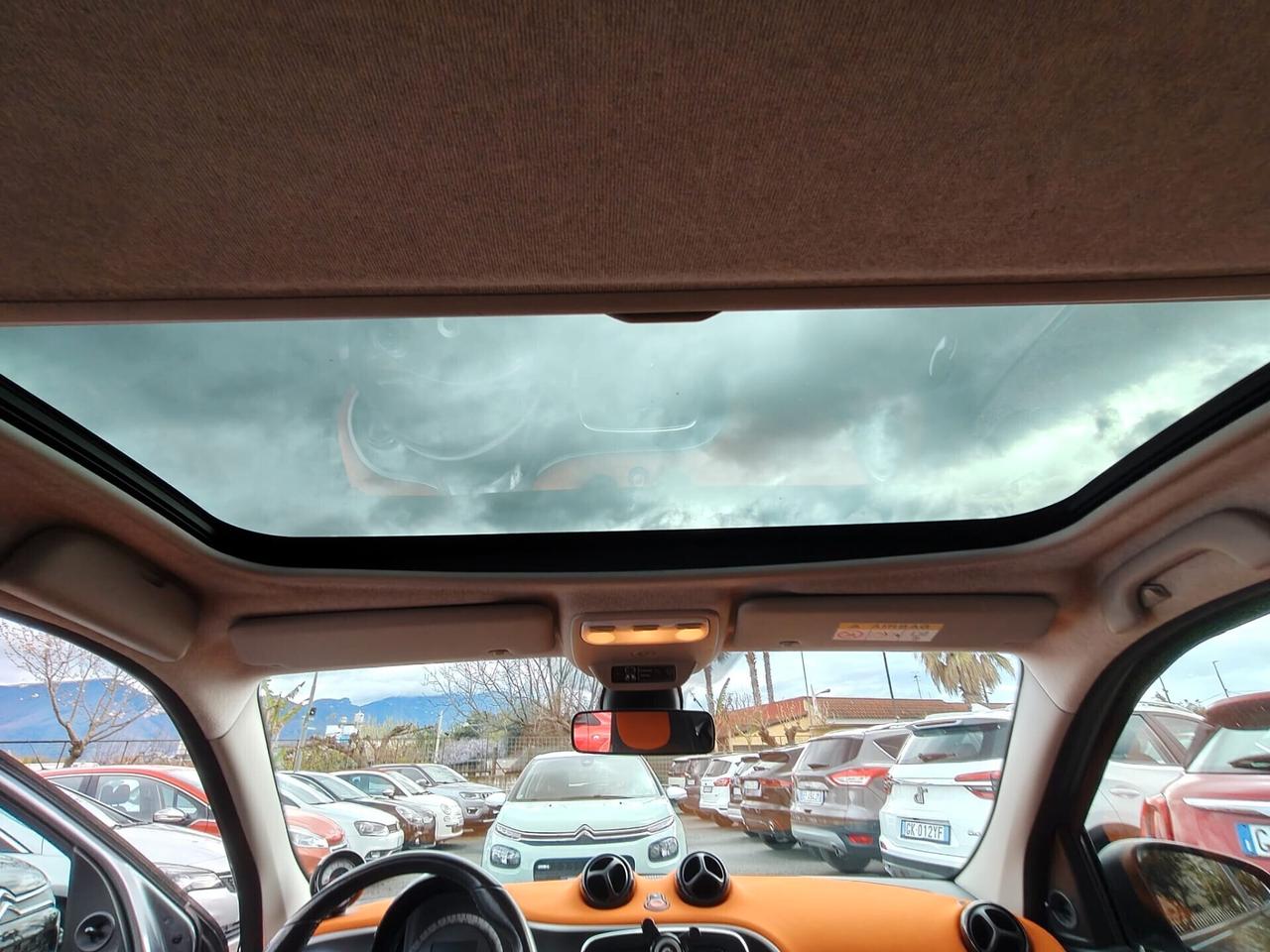 Smart Forfour Bi-Color Tetto SUPERFASHION 70 1.0 Youngster